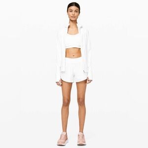 Lululemon Tracker Shorts  V *4"